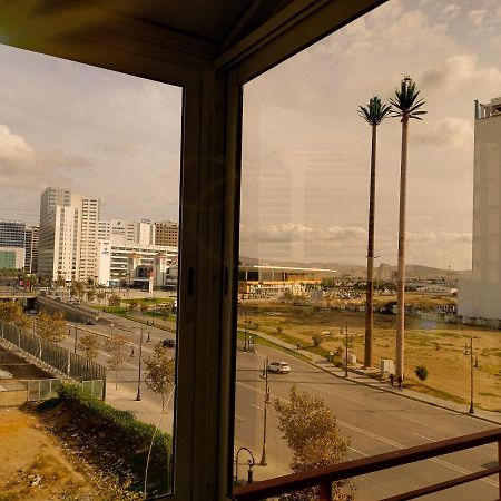 Nouveau Appartement Au Plein Centre-Ville En Face Hilton Tanger Exteriör bild