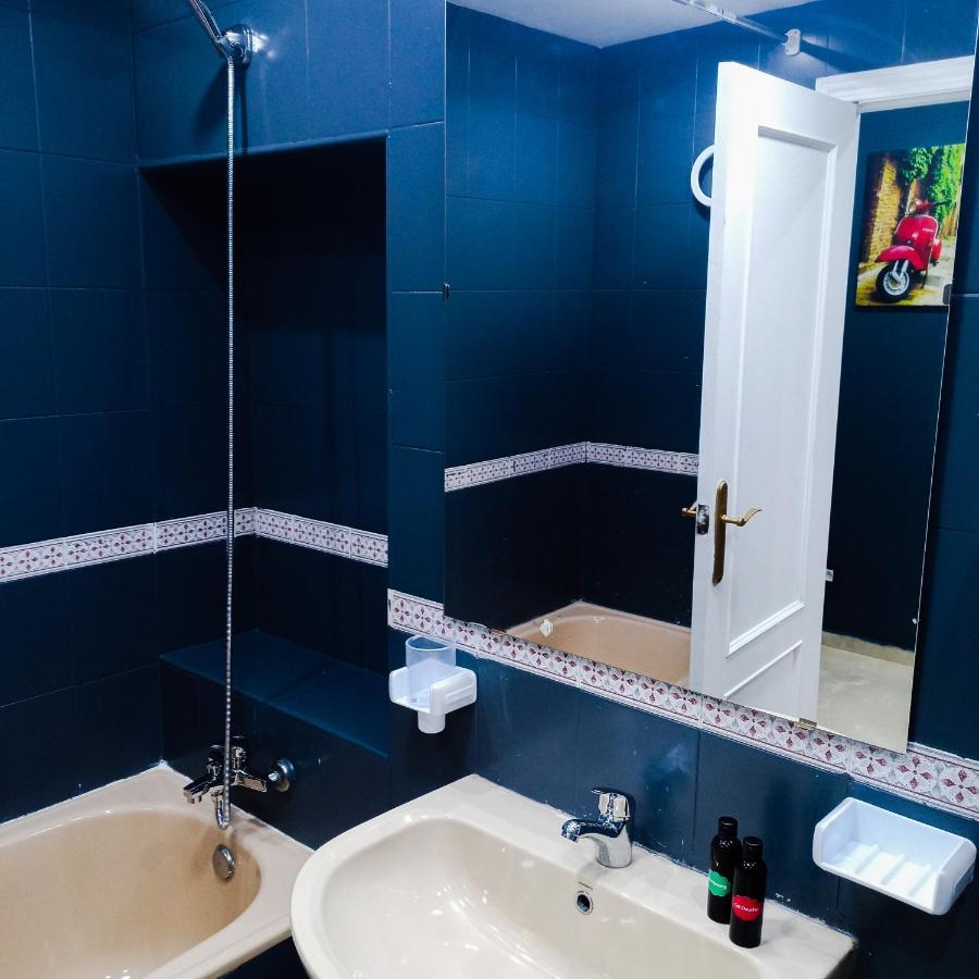 Nouveau Appartement Au Plein Centre-Ville En Face Hilton Tanger Exteriör bild